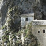 Hrad postavený do skaly