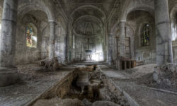 14 zabudnutých a opustených kostolov